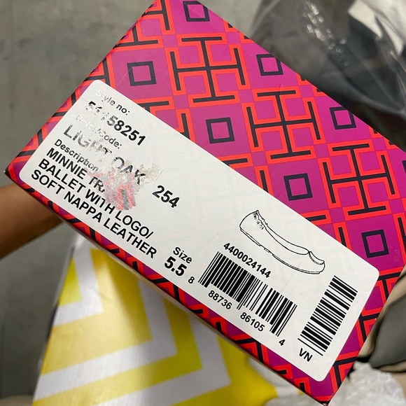 NUDE TORY BURCH BUNDLE - Picture 5 of 11